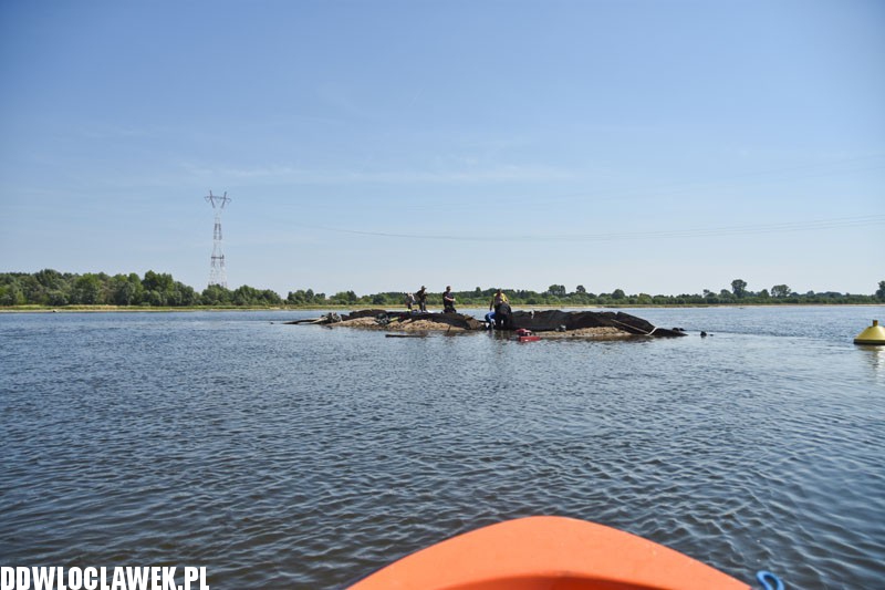 Badają wraki okrętów pod Włocławkiem