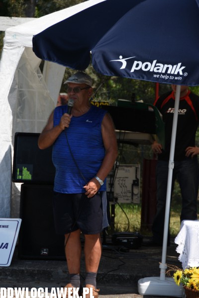 Piknik nad jeziorem Rybnica