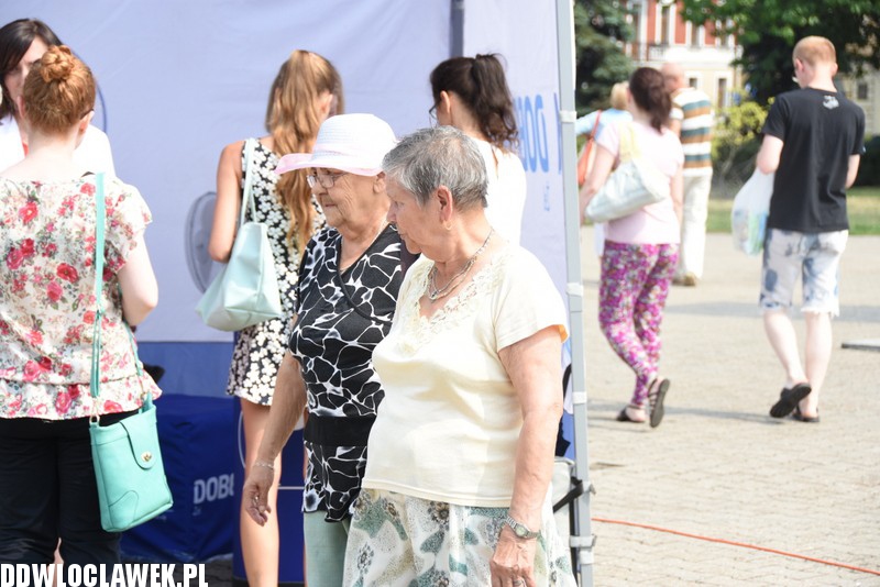 Akcja zdrowe nogi na placu Wolności