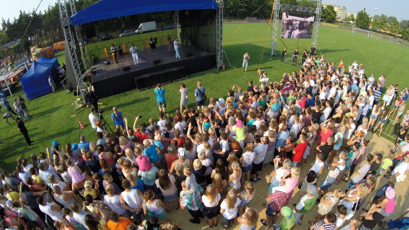 Piknik w Izbicy Kuj. - zdjęcia z drona