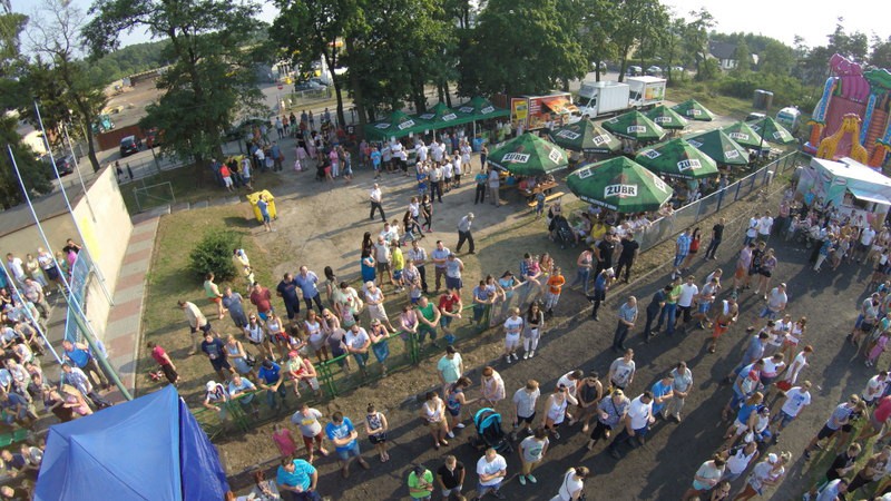 Piknik w Izbicy Kuj. - zdjęcia z drona