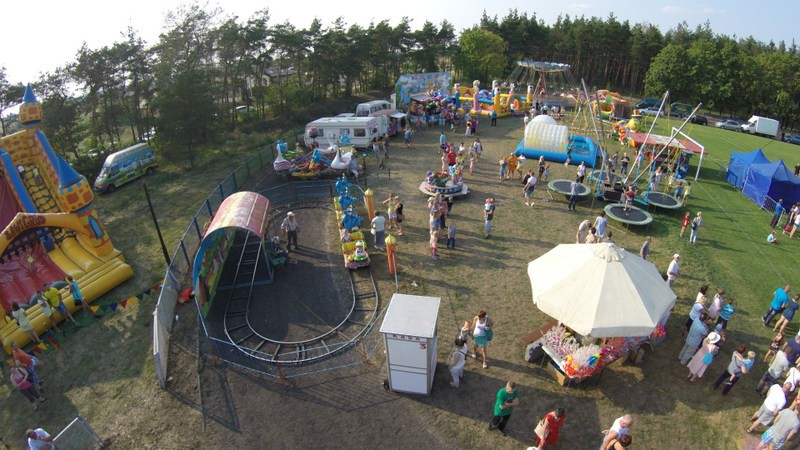 Piknik w Izbicy Kuj. - zdjęcia z drona