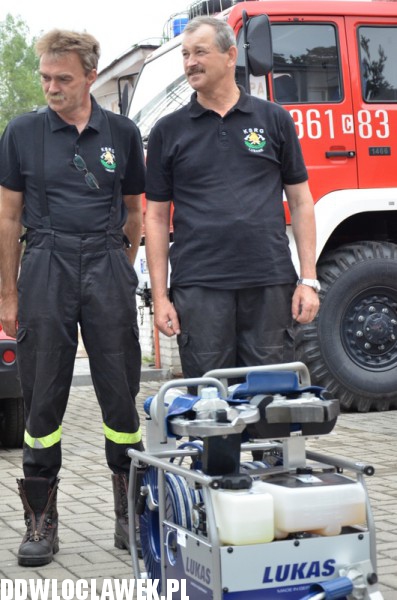 Przekazanie sprzętu dla trzech OSP
