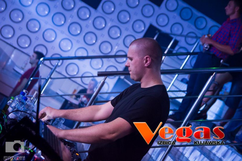 Weekend w klubie Vegas część II
