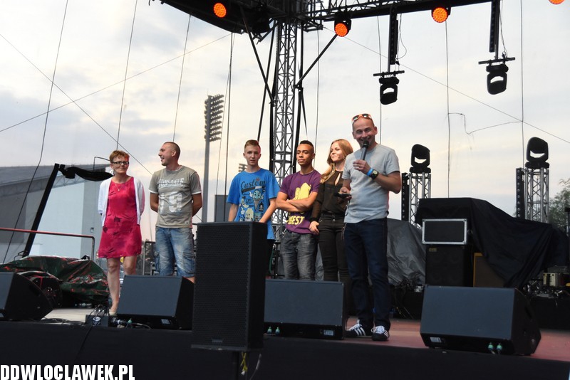 Biesiada: konkursy na scenie