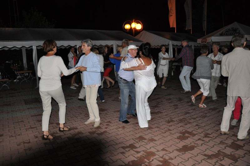 Dancing pod chmurką w Zarzeczewie