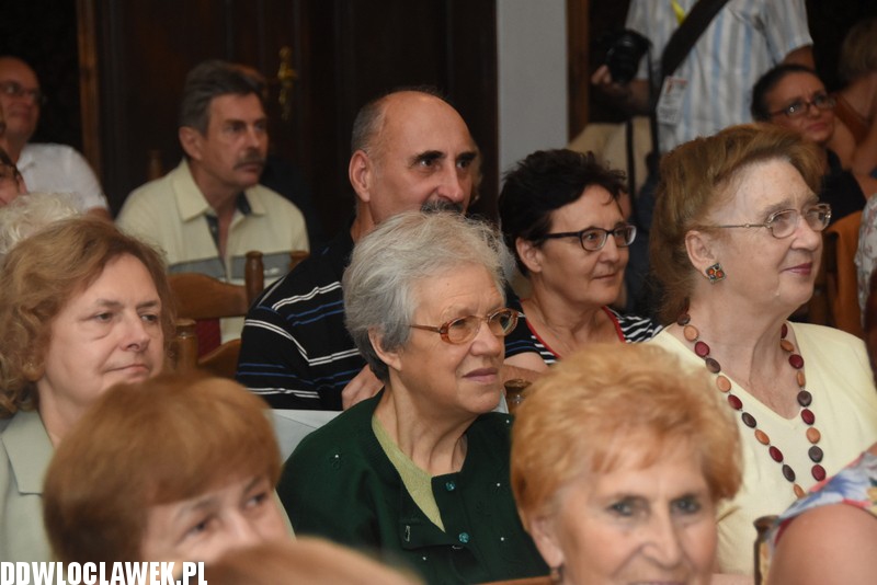 W Szkockim Tartanie w Starej Remizie