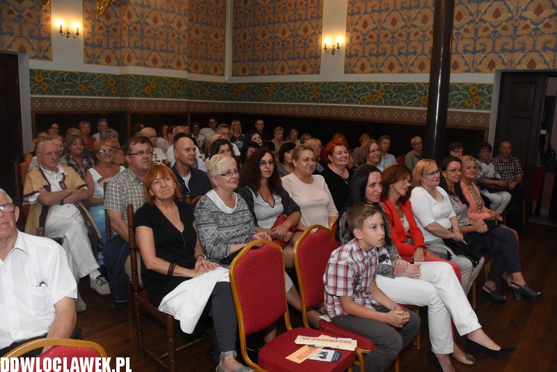 W Szkockim Tartanie w Starej Remizie