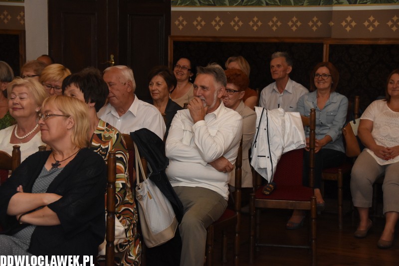 W Szkockim Tartanie w Starej Remizie