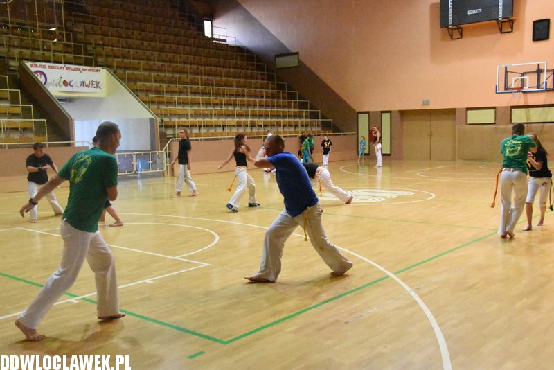 Otwarty trening capoeira