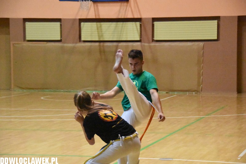 Otwarty trening capoeira