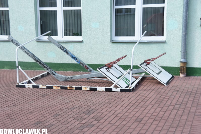 Budowa boiska przy ZS numer 8