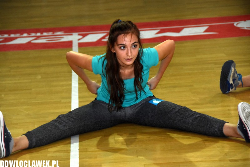 Casting do zespołu cheerleaderek