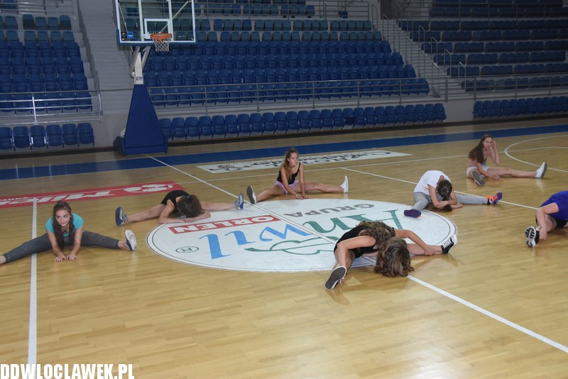 Casting do zespołu cheerleaderek