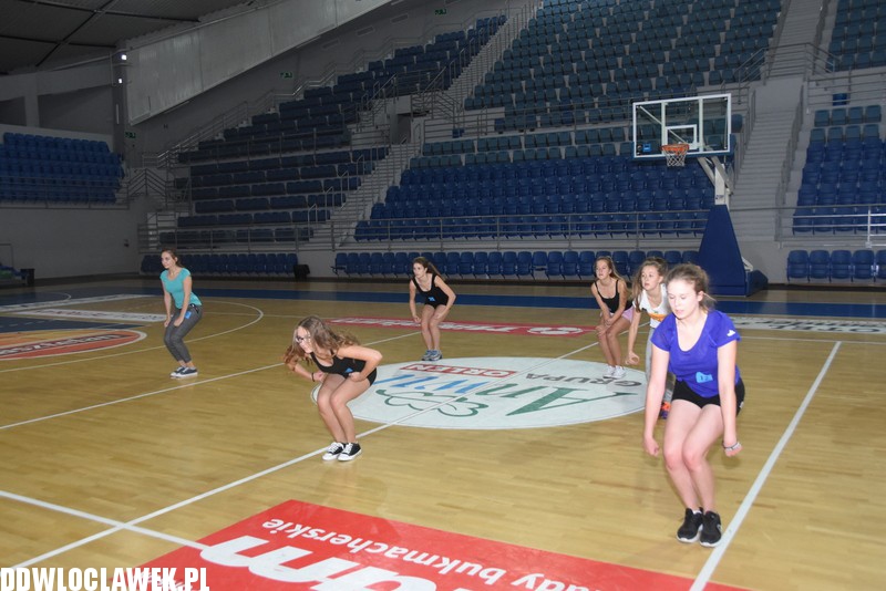 Casting do zespołu cheerleaderek