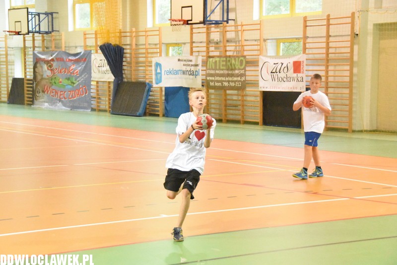 Camp piłki ręcznej w Samochodówce