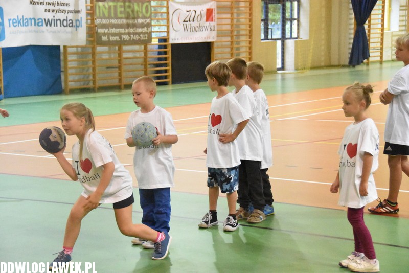 Camp piłki ręcznej w Samochodówce
