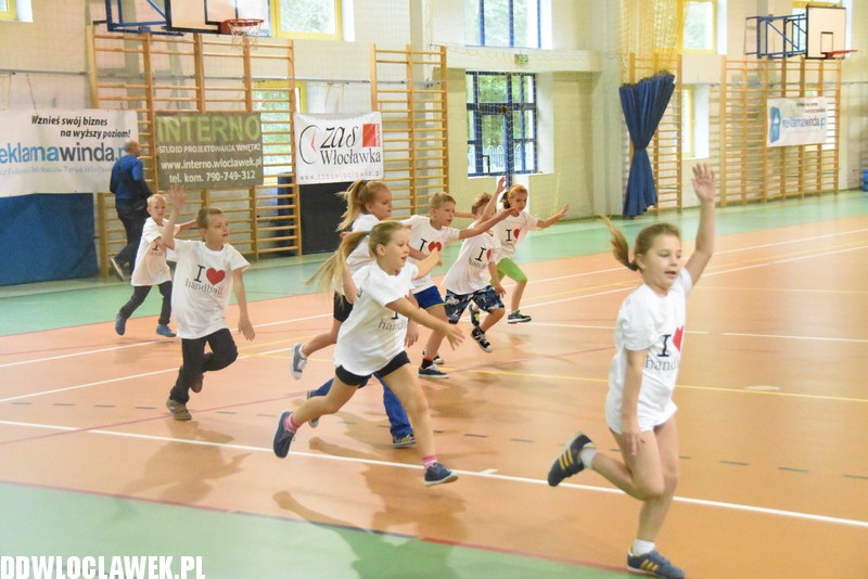 Camp piłki ręcznej w Samochodówce