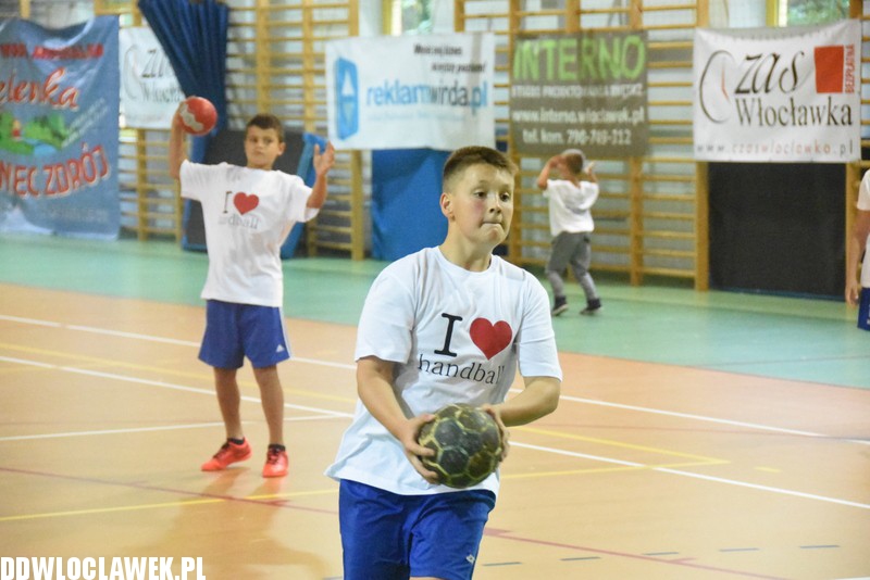 Camp piłki ręcznej w Samochodówce