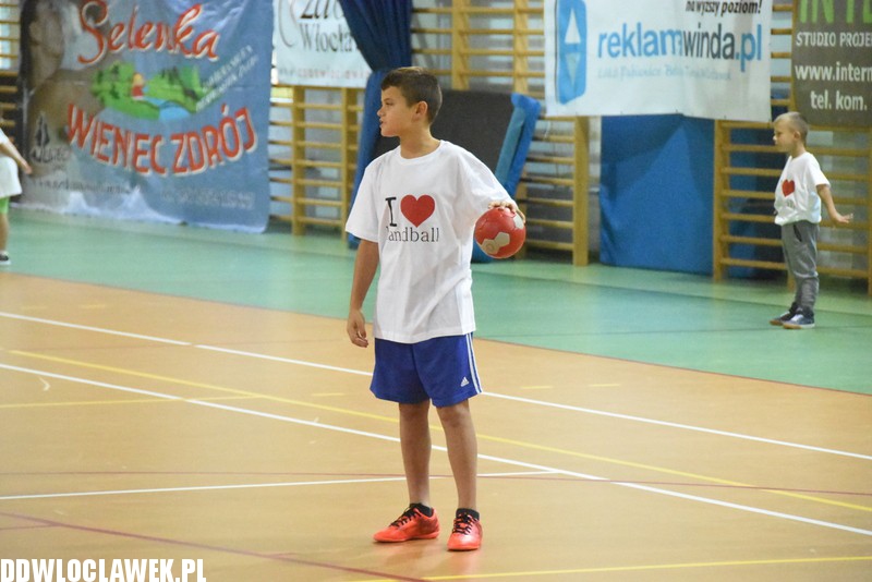 Camp piłki ręcznej w Samochodówce