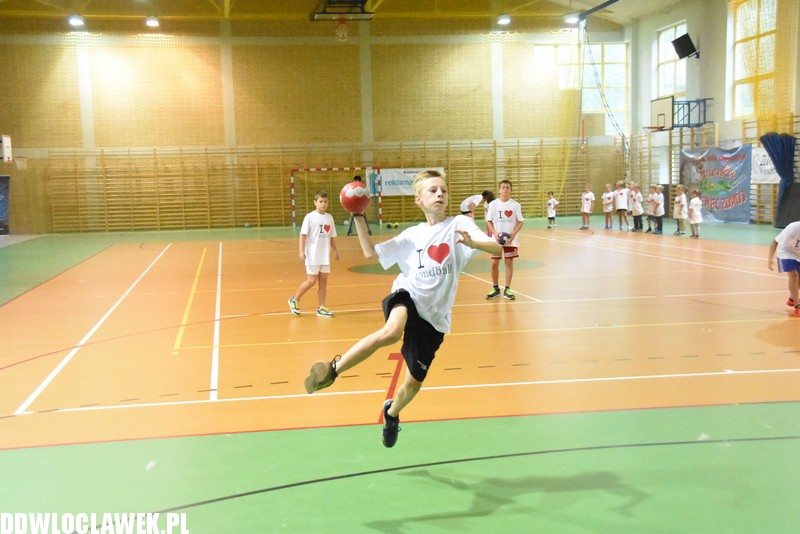 Camp piłki ręcznej w Samochodówce