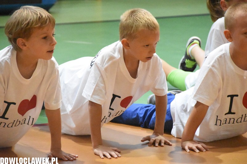 Camp piłki ręcznej w Samochodówce