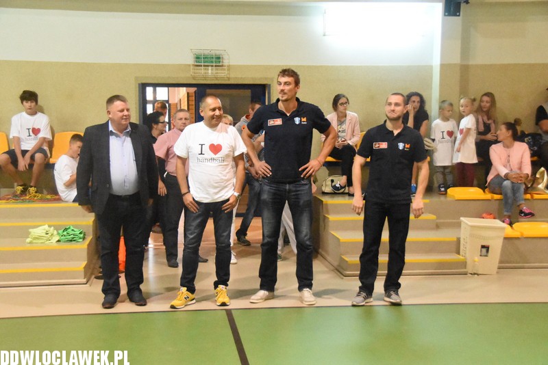 Camp piłki ręcznej w Samochodówce