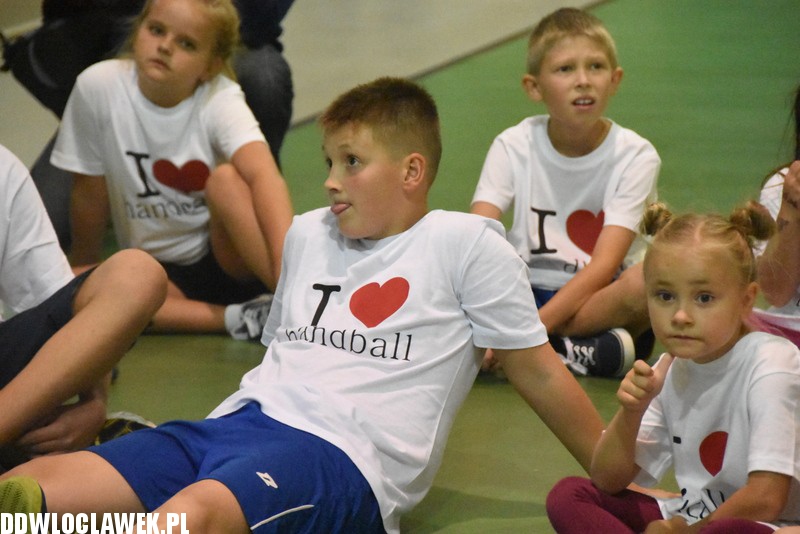 Camp piłki ręcznej w Samochodówce