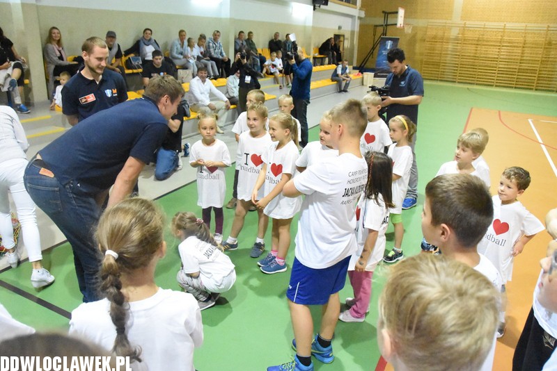 Camp piłki ręcznej w Samochodówce