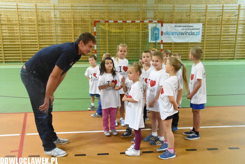 Camp piłki ręcznej w Samochodówce