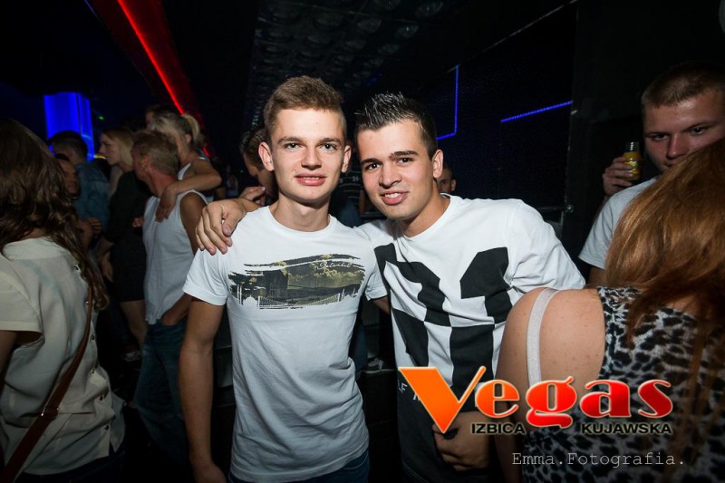 Akcent w klubie Vegas część I