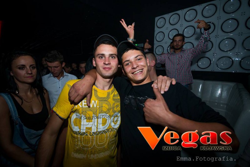 Akcent w klubie Vegas część I