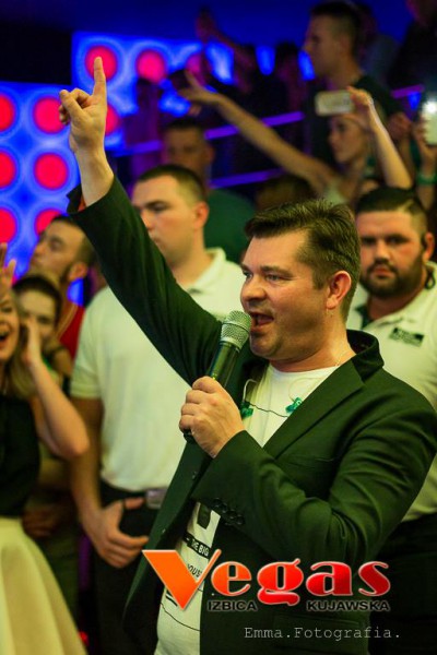 Akcent w klubie Vegas część I