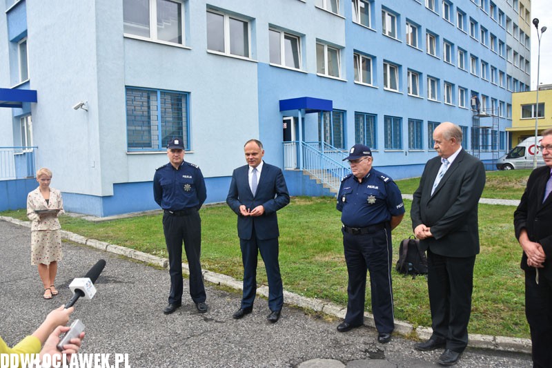 Nowe radiowozy już przekazane
