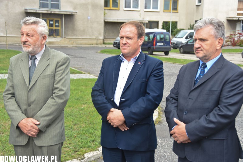 Nowe radiowozy już przekazane