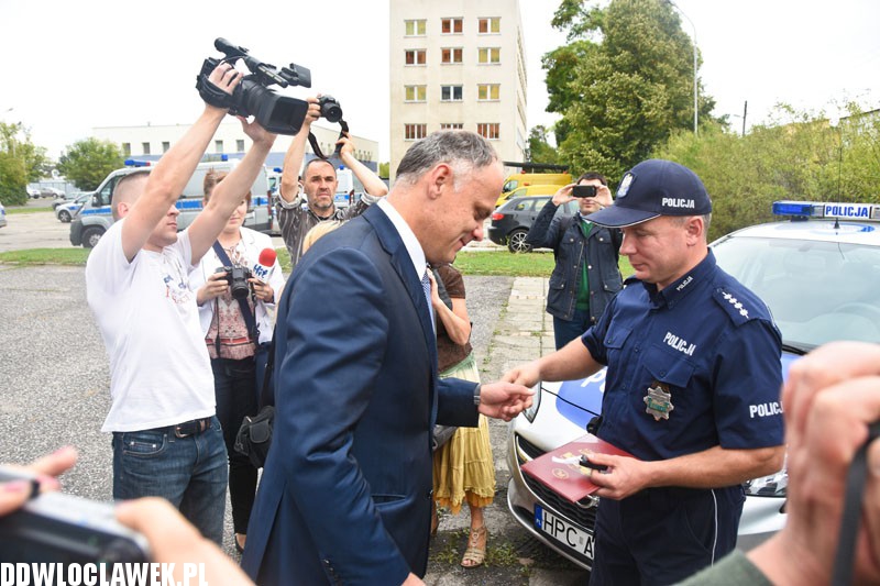 Nowe radiowozy już przekazane