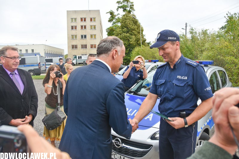 Nowe radiowozy już przekazane