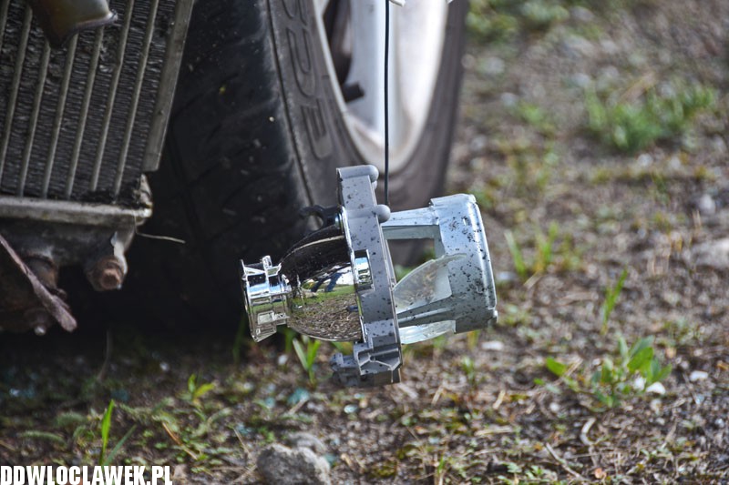 Groźna kolizja mazdy i vw polo