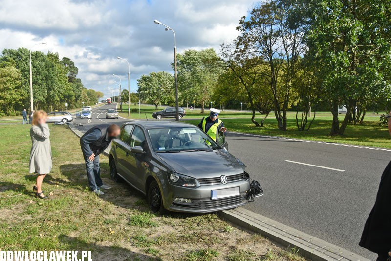 Groźna kolizja mazdy i vw polo