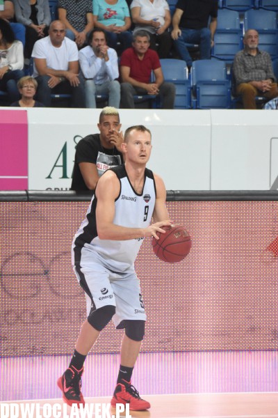 KBC 2015: finał konkursu rzutów za 3