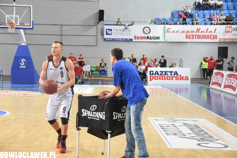 KBC 2015: finał konkursu rzutów za 3