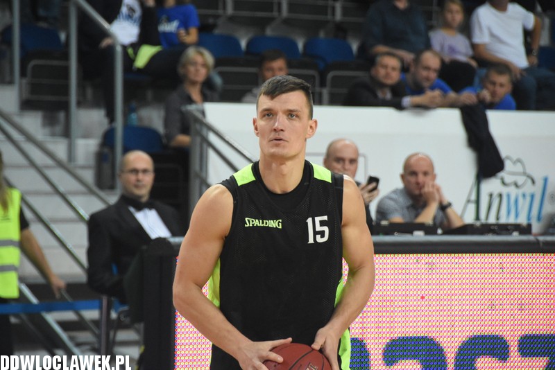 KBC 2015: finał konkursu rzutów za 3
