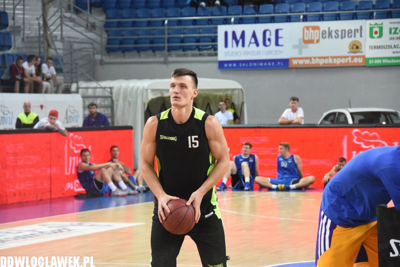 KBC 2015: finał konkursu rzutów za 3