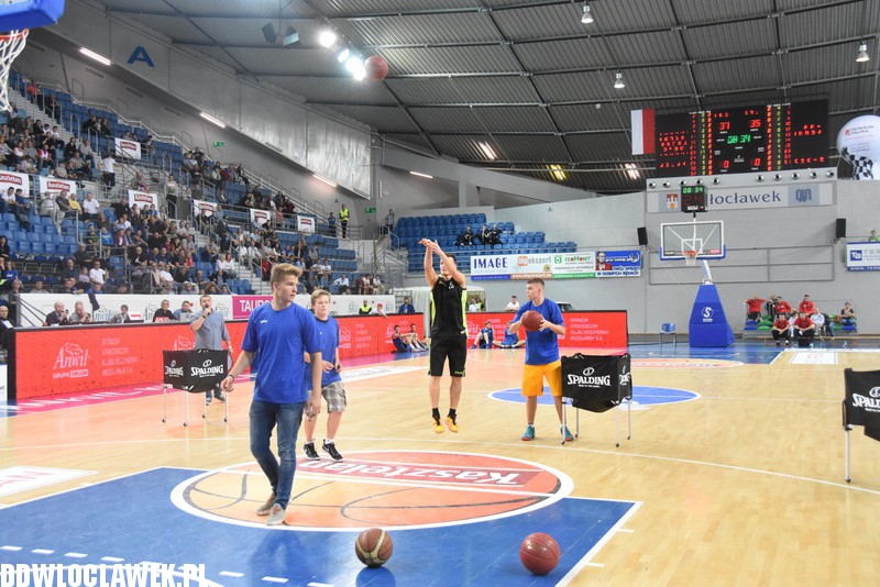 KBC 2015: finał konkursu rzutów za 3