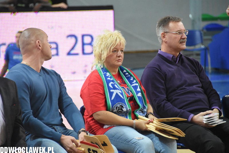 Półfinał konkursu wsadów