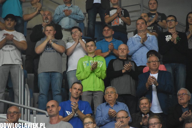 KBC 2015: Anwil - Wilki kibice