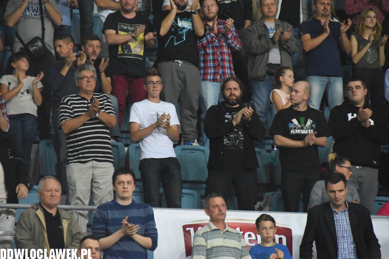 KBC 2015: Anwil - Wilki kibice