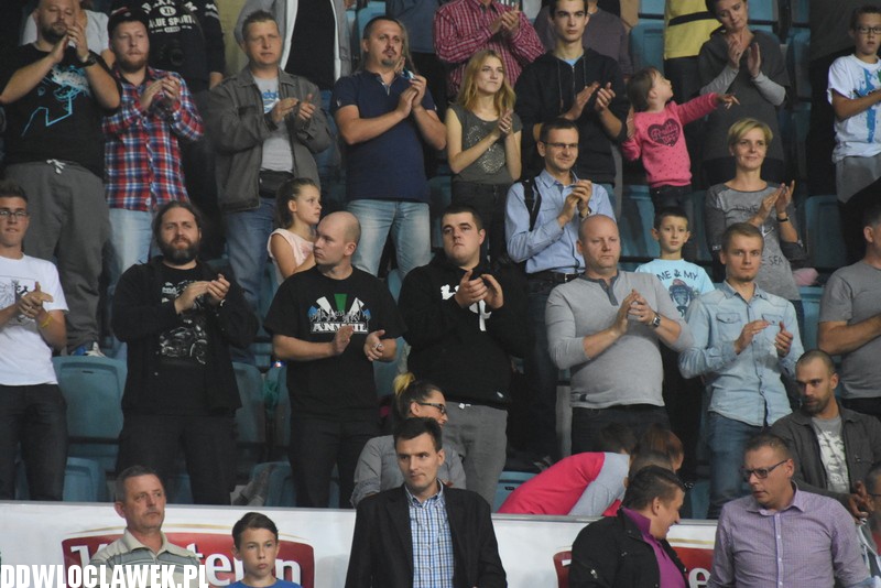 KBC 2015: Anwil - Wilki kibice