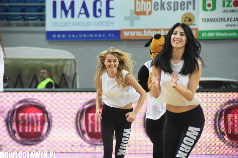 KBC 2015: Anwil - Wilki cheerleaderki
