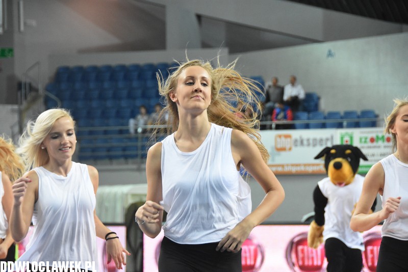 KBC 2015: Anwil - Wilki cheerleaderki